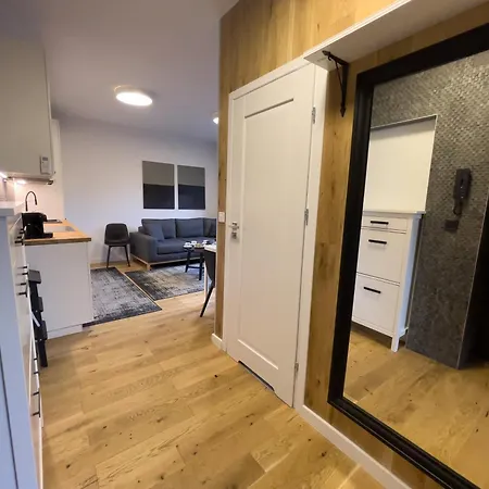 Apartment Urban Premium No 3, Free Private Parking, Self Check-in *