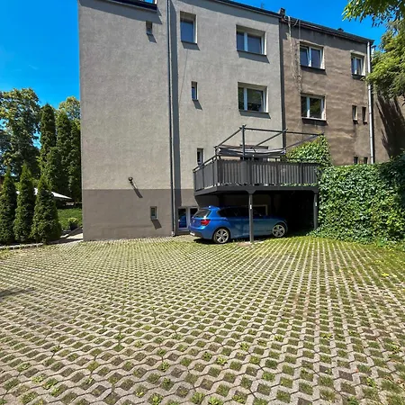 Urban No 3 - Air Condition - Garden - Free Parking * Chorzów