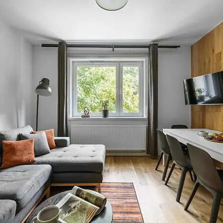 Urban No 3 - Air Condition - Garden - Free Parking Apartment *