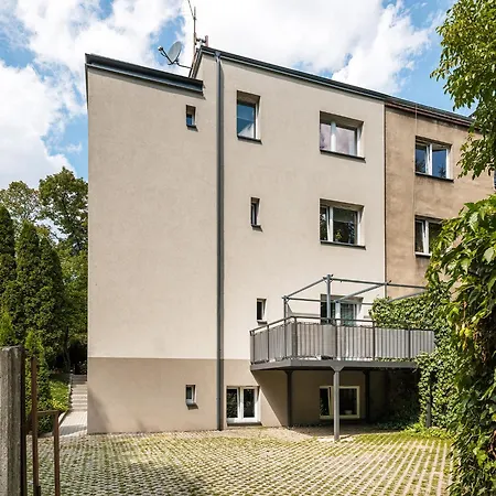 Urban No 3 - Air Condition - Garden - Free Parking Apartment Chorzow