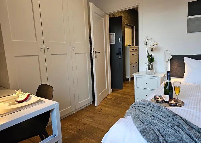 Urban Premium No 3, Free Private Parking, Self Check-in 霍茹夫